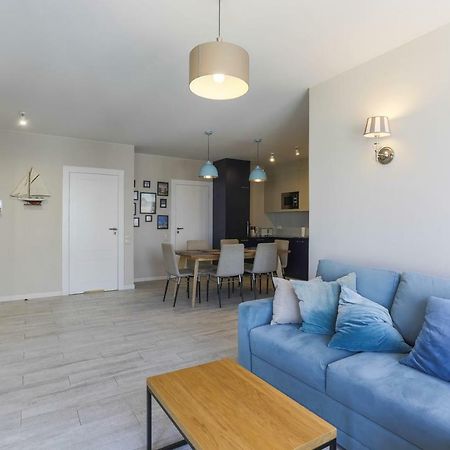 Unique Motlawa Riverbank Apartment Gdansk Luaran gambar