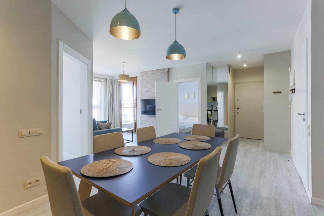 Unique Motlawa Riverbank Apartment Gdansk Luaran gambar