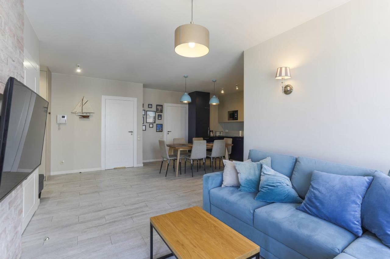 Unique Motlawa Riverbank Apartment Gdansk Luaran gambar