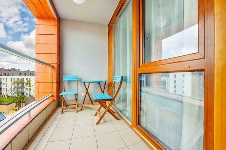 Unique Motlawa Riverbank Apartment Gdansk Luaran gambar